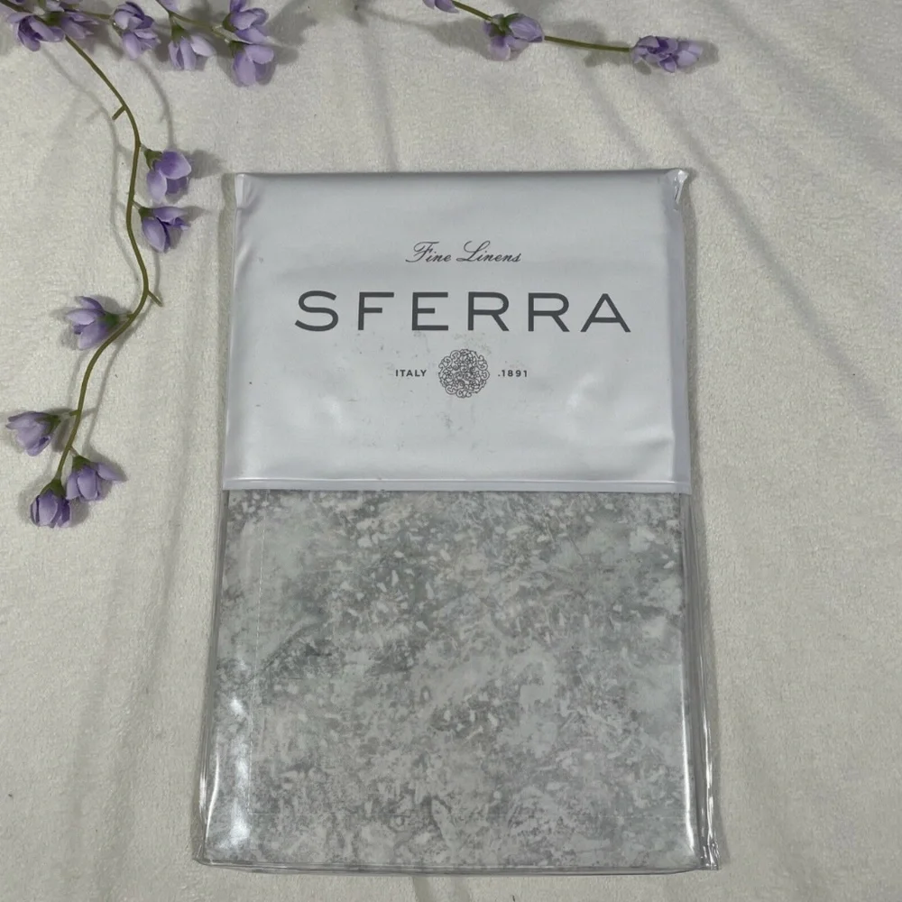NIB SFERRA Pallani KING Pillow Sham in Lunar Watercolor [SZ 21 x 36 ]‎